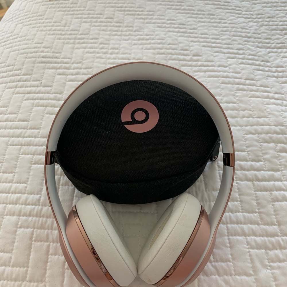 Beats solo 3 headphones.